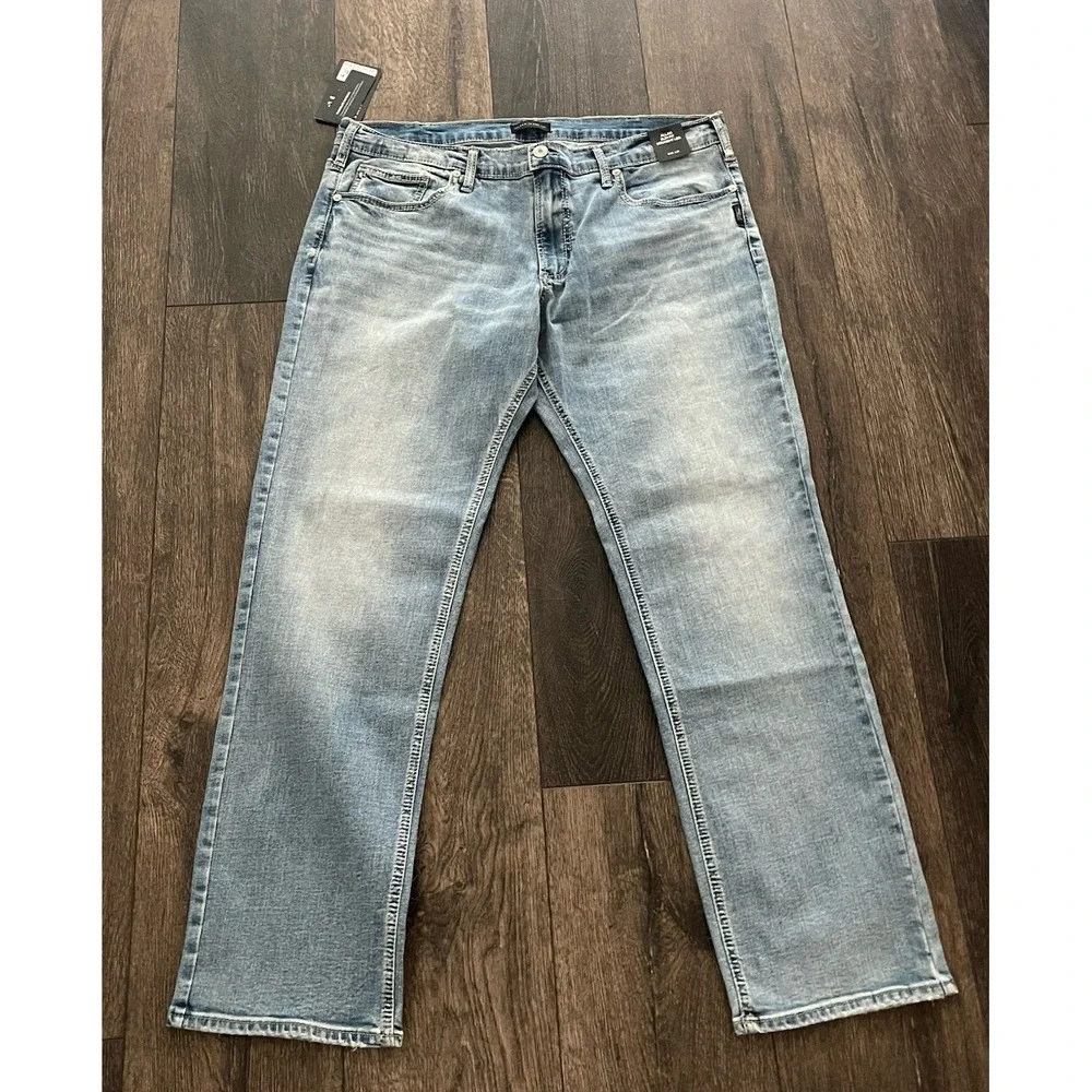 Silver Jeans -  Silver Jeans Men's 38x32 Allan Slim fit straight Leg Light Wash